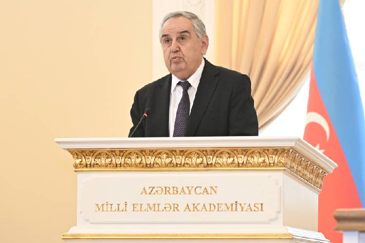 Akademik Arif Həşimov