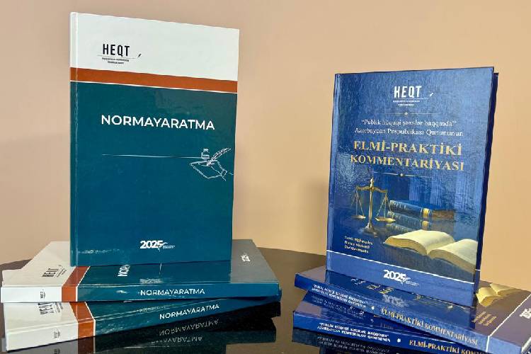 Hüquqi Ekspertiza və Qanunvericilik Təşəbbüsləri Mərkəzi Prezident Kitabxanasına nəşrlər hədiyyə edib